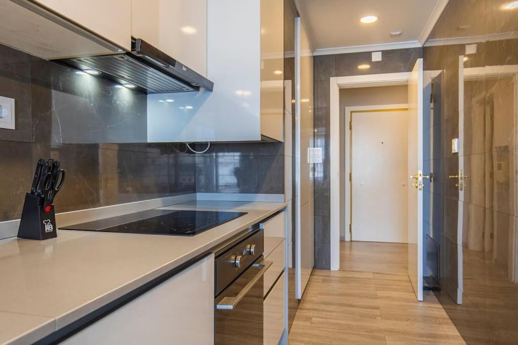 Seaview Luxury Apartment Кашкайш Екстериор снимка