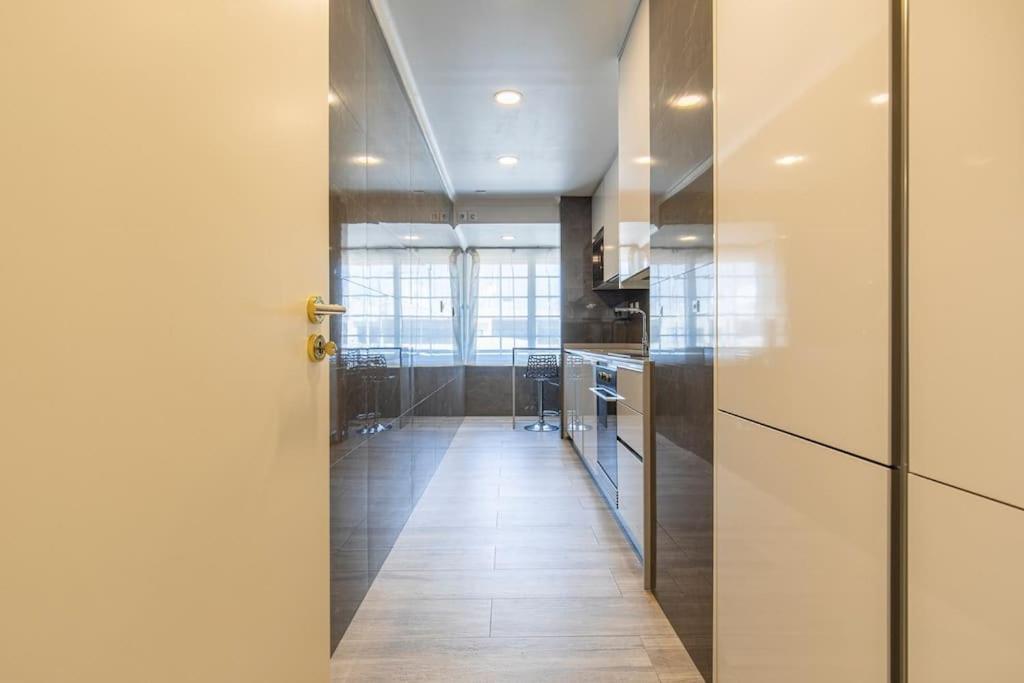 Seaview Luxury Apartment Кашкайш Екстериор снимка