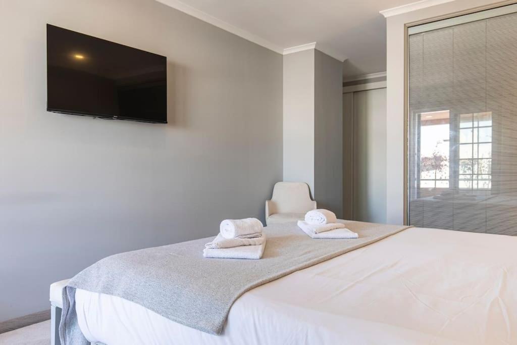 Seaview Luxury Apartment Кашкайш Екстериор снимка